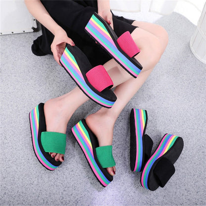 🌈Női alkalmi flip flop szivárványos talppal