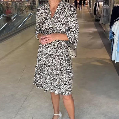 👗Női divatos leopárd nyomtatott V-nyakú laza szabású ruha