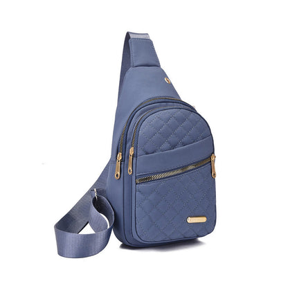 Nagy kapacitású vízálló mellkas táska