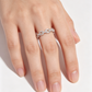 💍 Interlocking Láncszemes Örökkévalóság Gyűrű: Szimbolikus Kötődés és Ragyogás – Raktáron! ✨