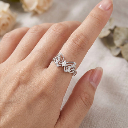 🦋💍 Finom Pillangó Gyűrű: Légies Elegancia és Ragyogás! ✨